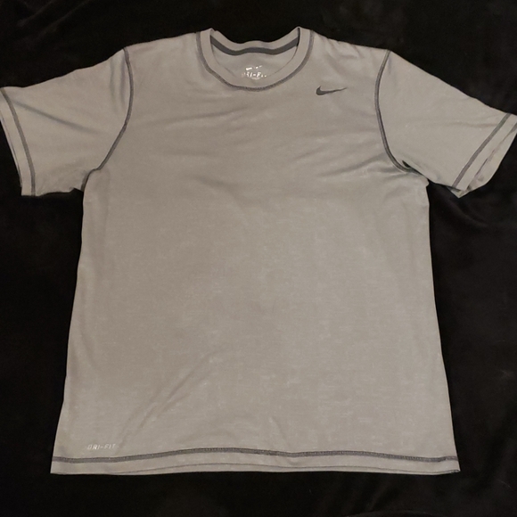 Nike Other - NIKE TRAINING DRI-FIT GRAY T-SHIRT, SIZE LARGE